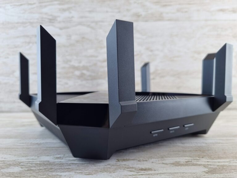 photo-1670348654379-e736327ec4c0